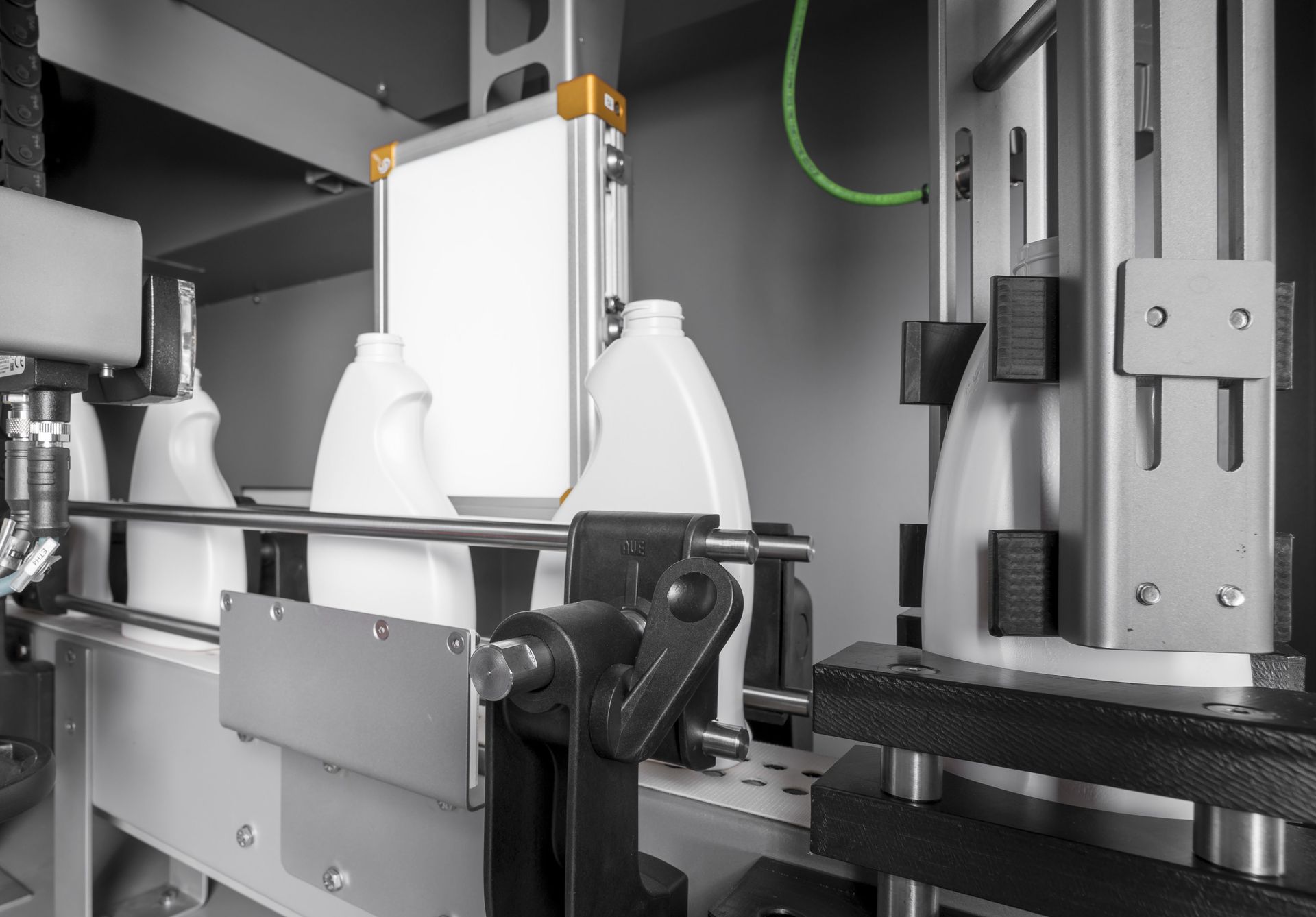 Scalable unscrambling technology for chemical packaging: a strategic alliance with Dr. Becher